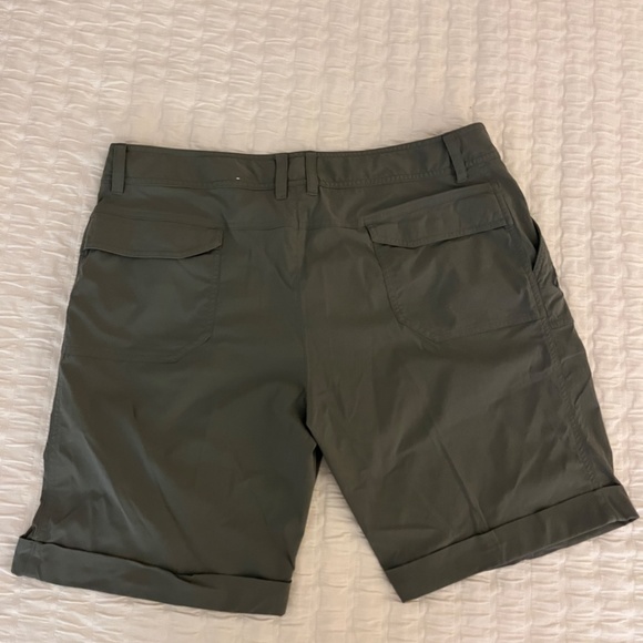 Reel Legend Shorts - Picture 2 of 2